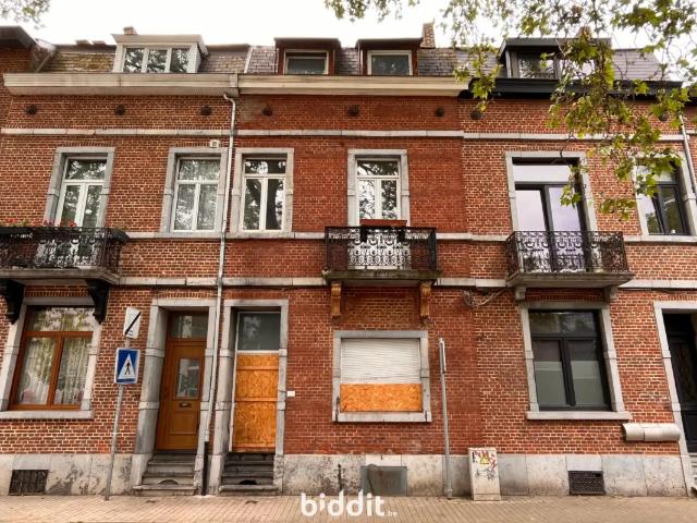 en vente publique Maison Namur Avenue Albert 1er