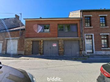 en vente publique Maison Presles Rue de la Rochelle