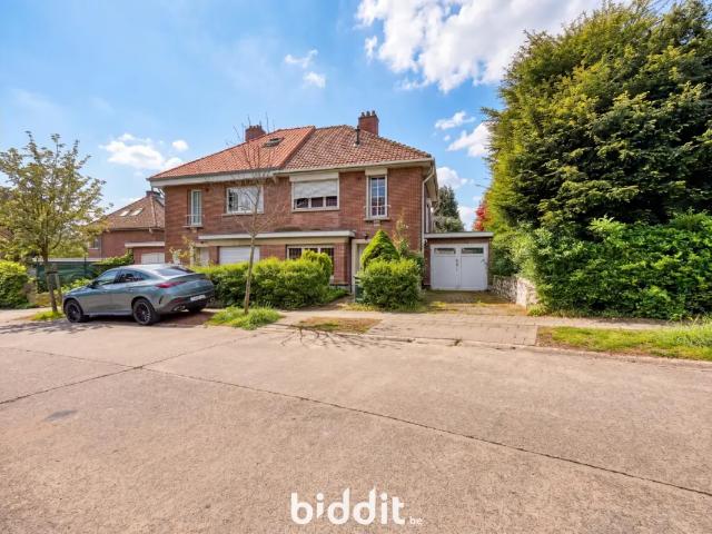 en vente publique Maison Woluwe Saint Lambert Clos des Peupliers