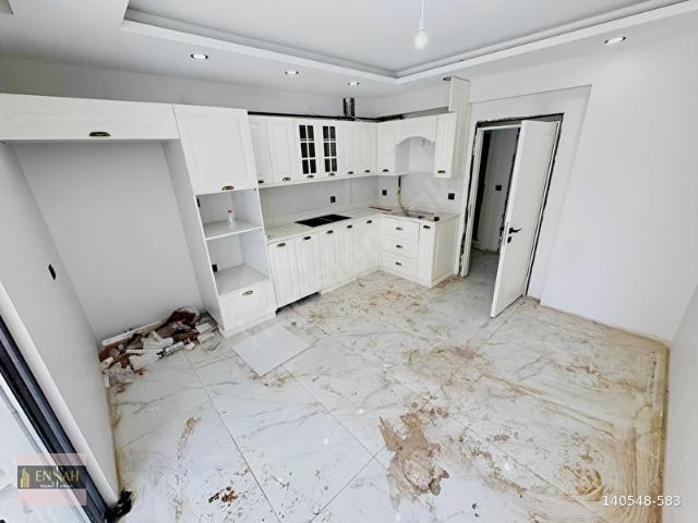 EN&ŞAH'TAN UYDUKENT ANA CADDEDE ACİL SATILIK SIFIR DAİRE