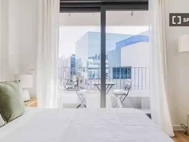 Único Apartamento tipo estudio en alquiler en San Sebastián de.