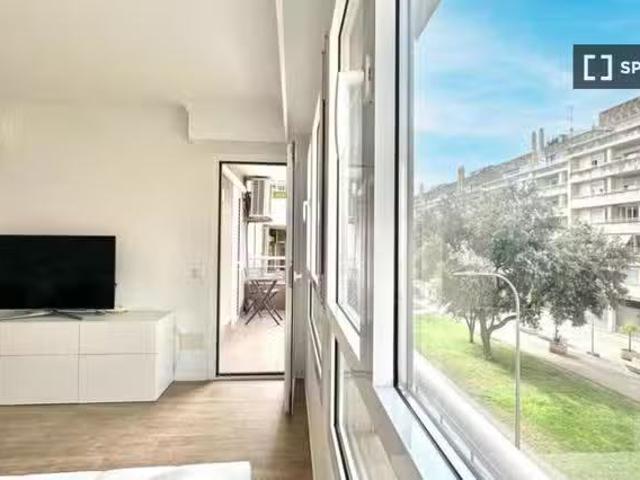 Único Apartamento de 2 habitaciones en alquiler en Santa Catal.