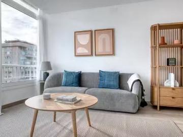 Acogedor C. de Beltrán i Rózpide, Pedralbes 2 Bedroom 1 Bath