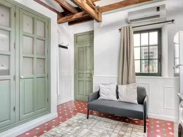 Único C. de la Santísima Trinidad, Trafalgar 1 Bedroom 1 B.