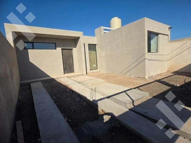 En Alquiler | Casa de 1 Dormitorio | Barrio Procrear | Centenario, Argentina