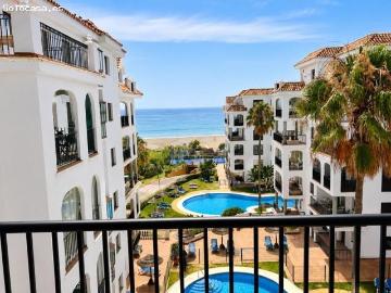 EN ALQUILER ESPECTACULAR PISO CON VISTAS AL MAR !