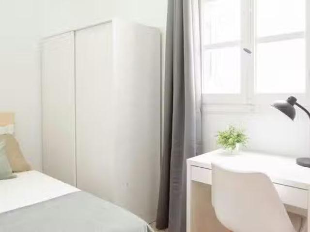 Nuevo Habitación en Avenida del Reino de Valencia, Ruzafa
