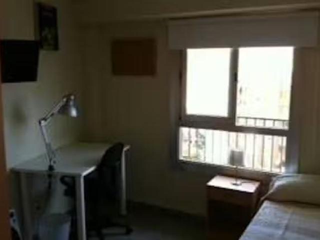 ¡En alquiler! Habitación en Avinguda del Primat Reig, Benimaclet
