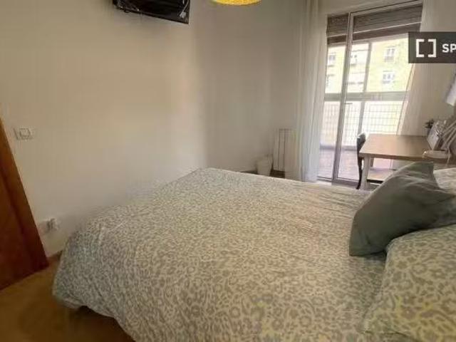 Bonito Habitación en alquiler en Palomeras Sureste, Madrid