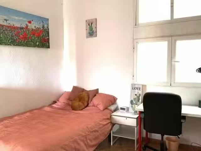Único Habitación en Calle Mayor, Sol