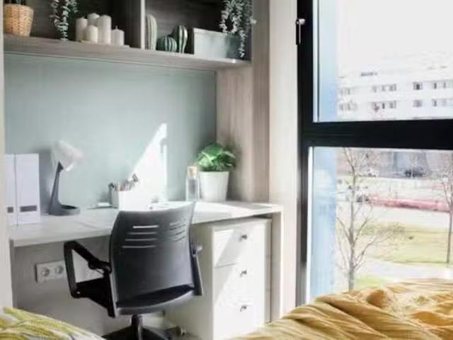 ¡Oferta! Habitación en Calle Alcalde Ángel Arroyo