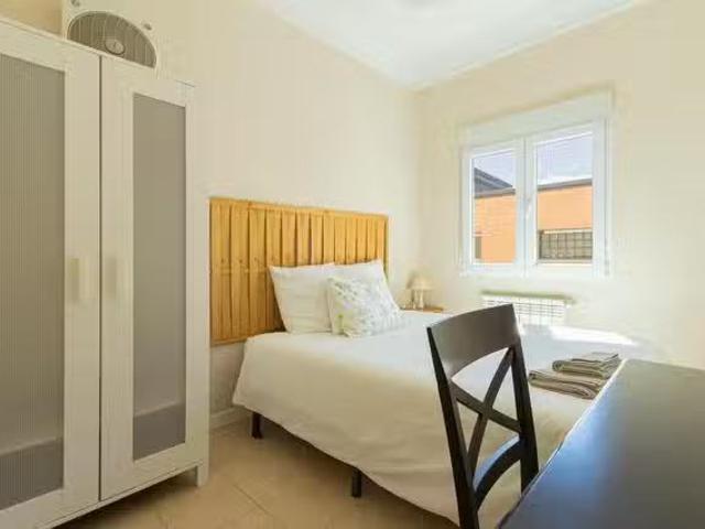 ¡Recién llegado! Habitación en Calle de Mantuano, Ciudad Jardín