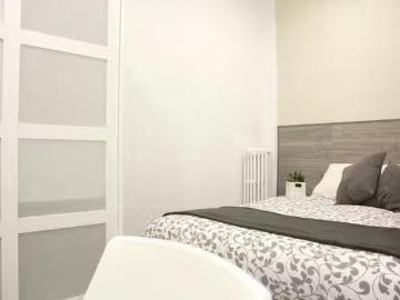 Encantador Habitación en Calle de Núñez de Balboa, Castellana
