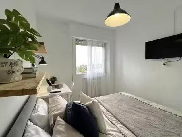 ¡Recién llegado! Habitación en Calle de Camarena, Aluche