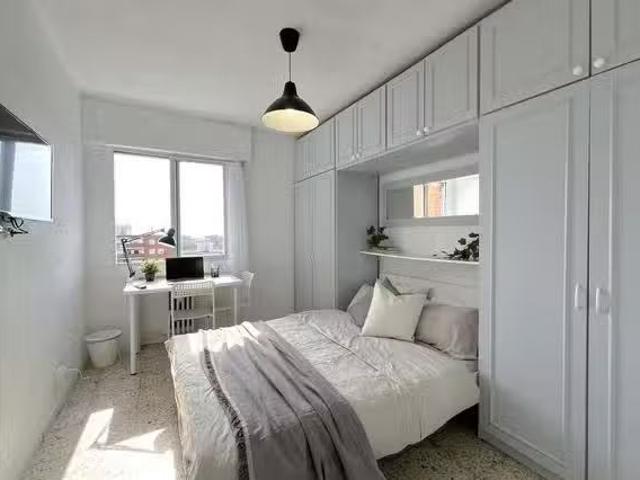 ¡Renta! Habitación en Calle de Camarena