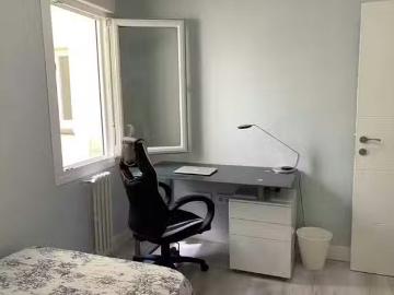 ¡En alquiler! Habitación en Calle de Fernández de los Ríos, Ga.