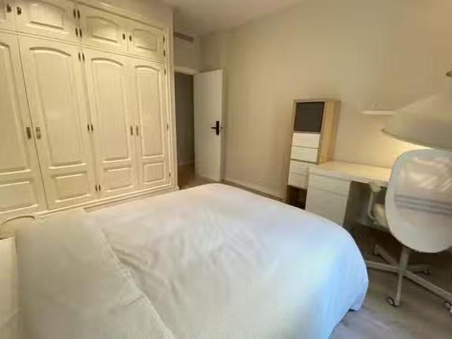 Nuevo Habitación en Calle de la Anunciación