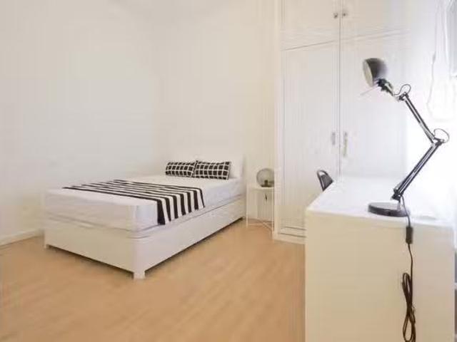 Bonito Habitación en Calle de la Princesa