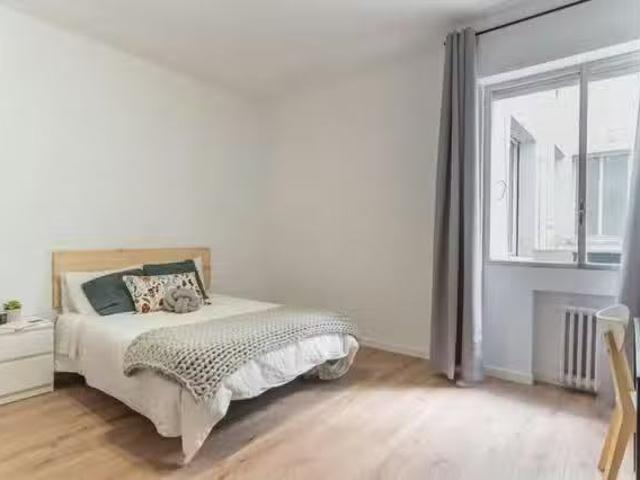 ¡Oferta! Habitación en Calle de la Quintana, Argüelles