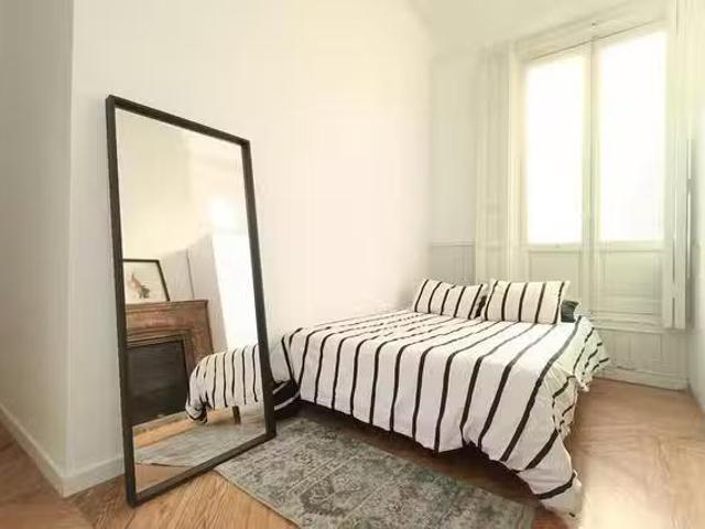 Único Habitación en Calle de las Fuentes, Sol