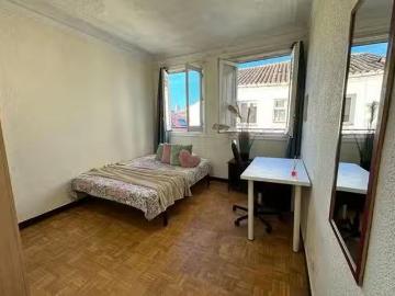 Plaza de España - Cocina equipada