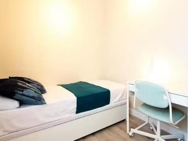 ¡Recién llegado! Habitación en Calle del Áncora