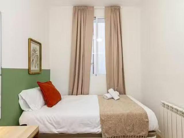 ¡Oferta! Habitación en Calle del Doctor Esquerdo, Salamanca