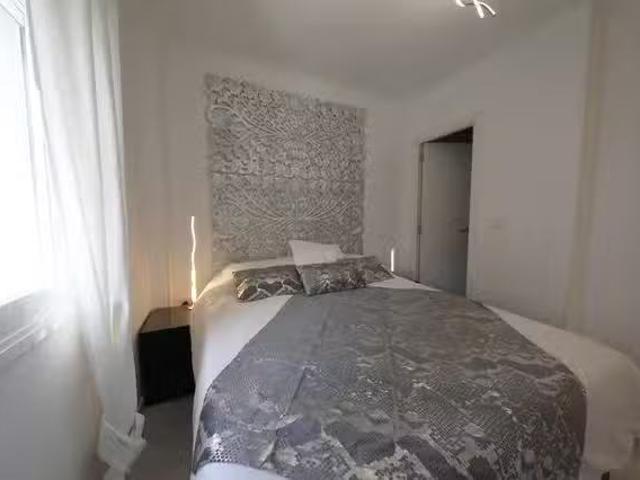 ¡Recién llegado! Habitación en Calle Gijón