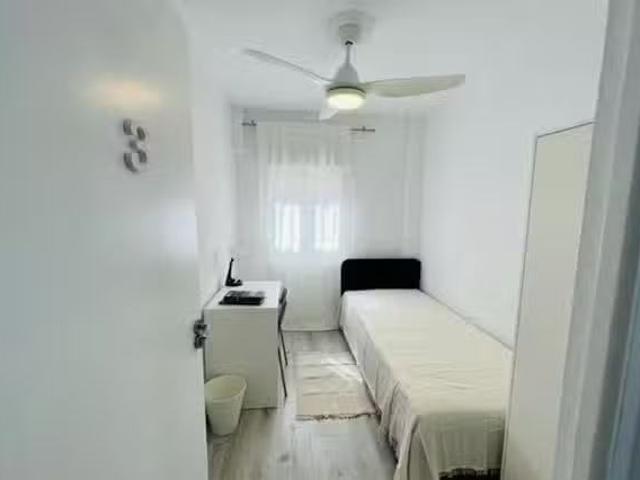Nuevo Habitación en Calle Padre Faustino