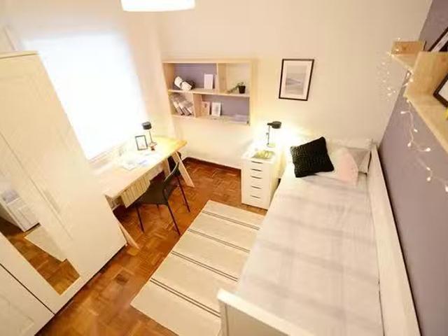 ¡Renta! Habitación en Calle Pintores Zubiaurre, Ametzola