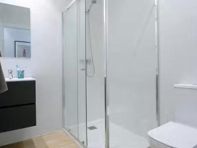 Barato Habitación en Calle Salamanca, Gran Vía