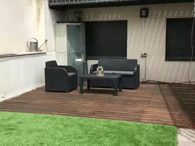 Encantador Habitación en Calle Sangín, Mutilva