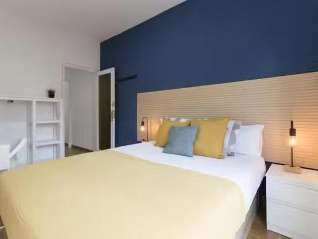 Bonito Habitación en Carrer de Tossa, Horta