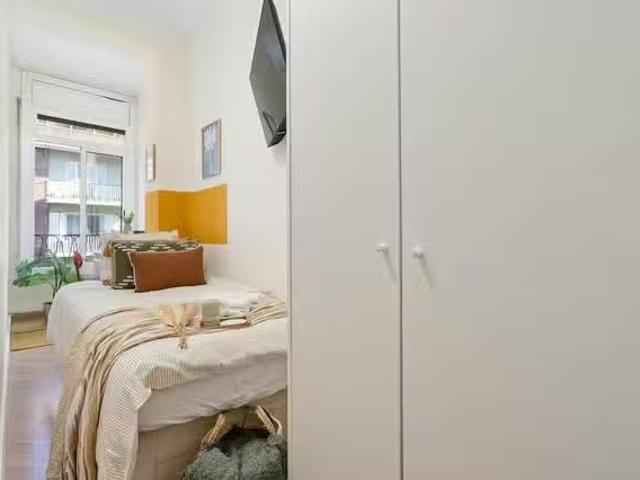 Único Habitación en Carrer de Buenos Aires, L'Eixample