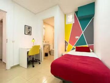 ¡Oferta! Habitación en Carrer de Ferran