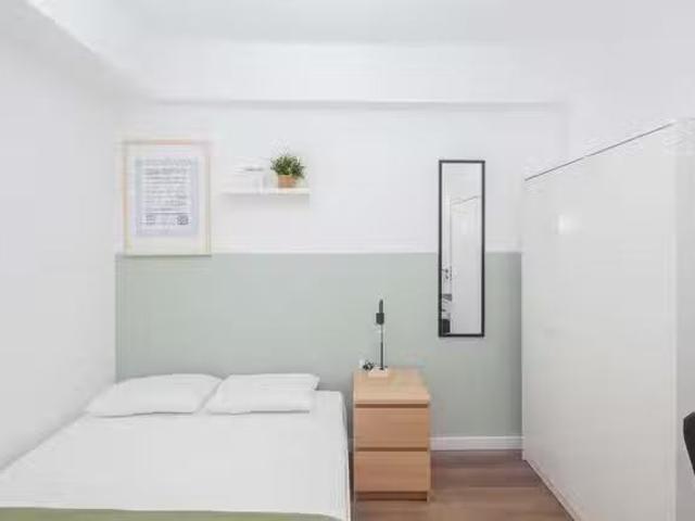 ¡Recién llegado! Habitación en Carrer de Finestrat