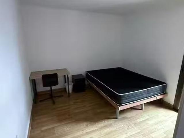 ¡En alquiler! Habitación en Carrer de Huelva, Sant Martí