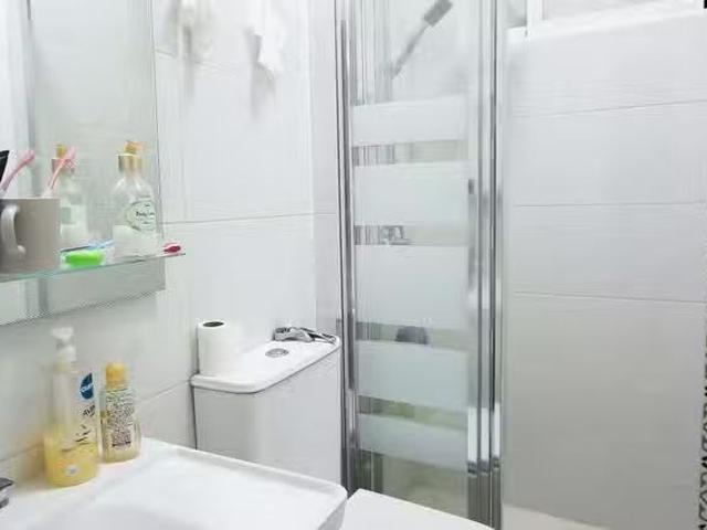 Acogedor Habitación en Carrer del Cinca