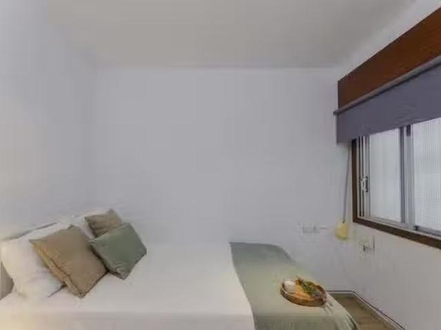 ¡Recién llegado! Habitación en Carrer del Palleter