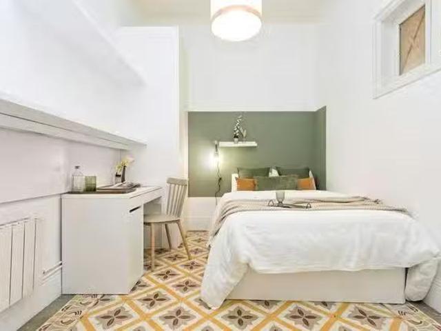 ¡Recién llegado! Habitación en Carrer d'Homer, El Putget i Farró