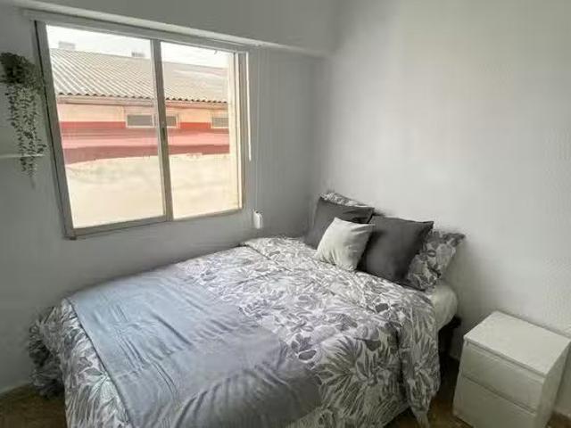 Bonito Habitación en Carrer Joan Lluis Vives