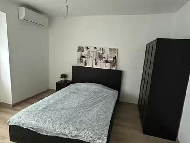 ¡Renta! Habitación en Carrer Major