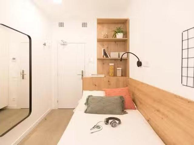 Barato Habitación en Paseo de la Castellana