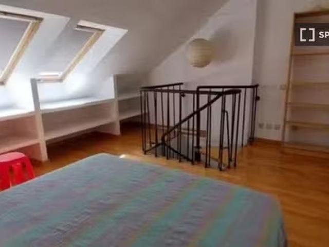 ¡Recién llegado! Habitación en piso compartido en alquiler, Em.