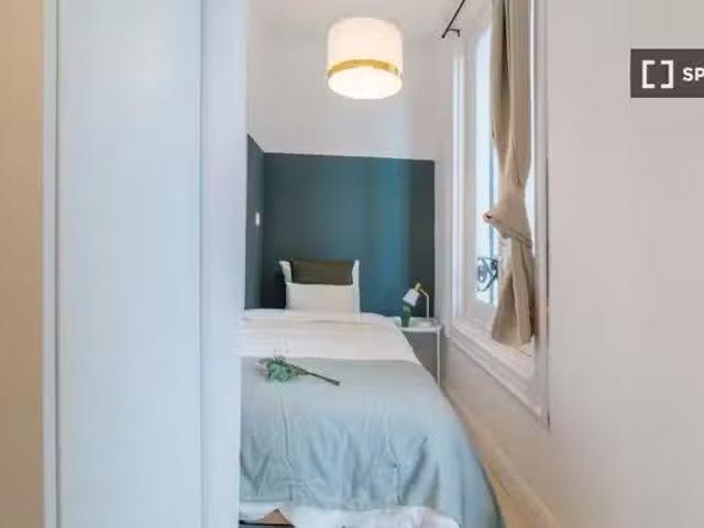 Único Habitación en piso compartido en alquiler en Justicia, M.