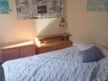 Bonito Habitación en piso compartido en alquiler en Paterna, V.