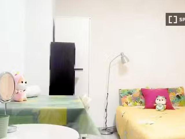 ¡En alquiler! Habitación en piso compartido en alquiler en Sol.