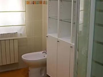 ¡Renta! Habitación en Ronda de Segovia