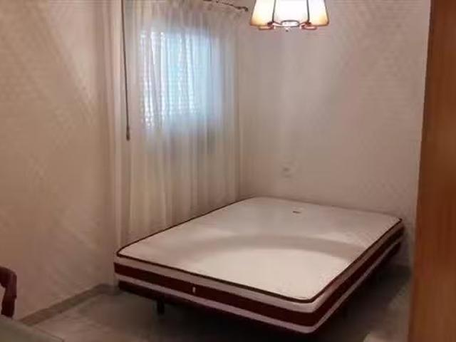 Bonito Habitación en 8 Plaza de Jesús