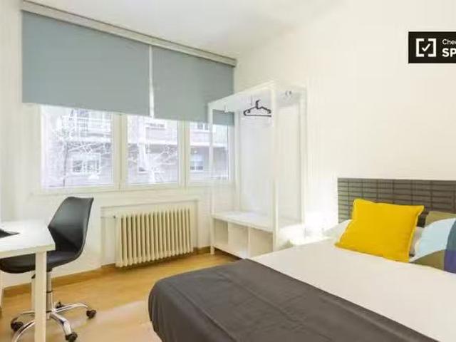 Único Habitación soleada en alquiler en Chamartín, Madrid